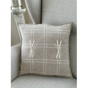 Deco pillow 1090