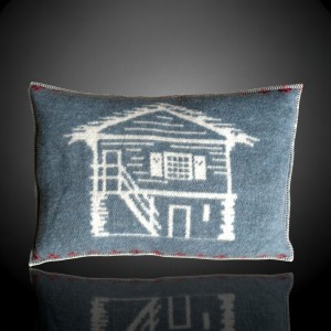 Deco pillow 2075