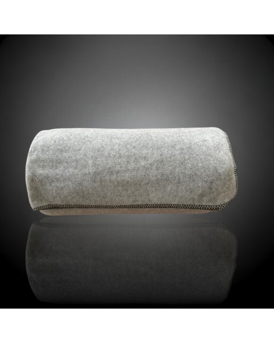 Bed throw rolled 8085 Bed throw rolled 8085