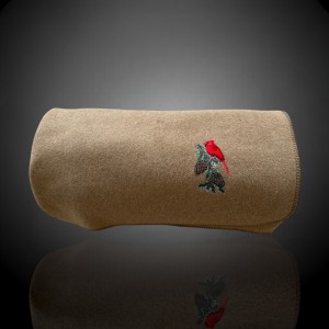 Bed throw rolled 8094