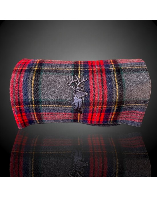Bed throw rolled 8095